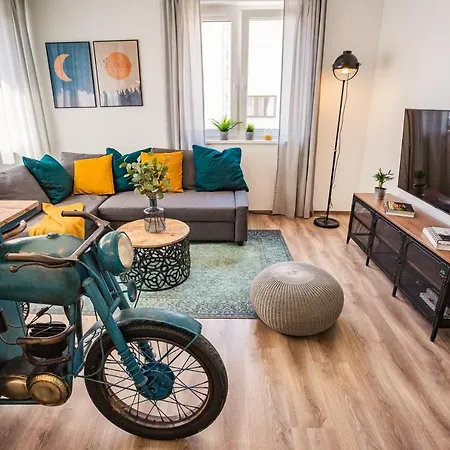 Stylish Oasis With Ac And Parking
